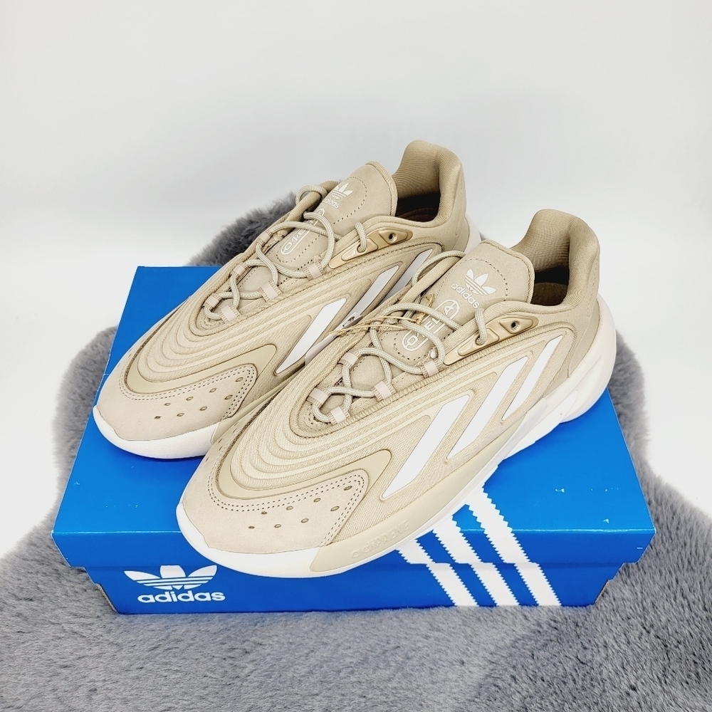 New Adidas Ozelia Women's Running Shoes Size 9